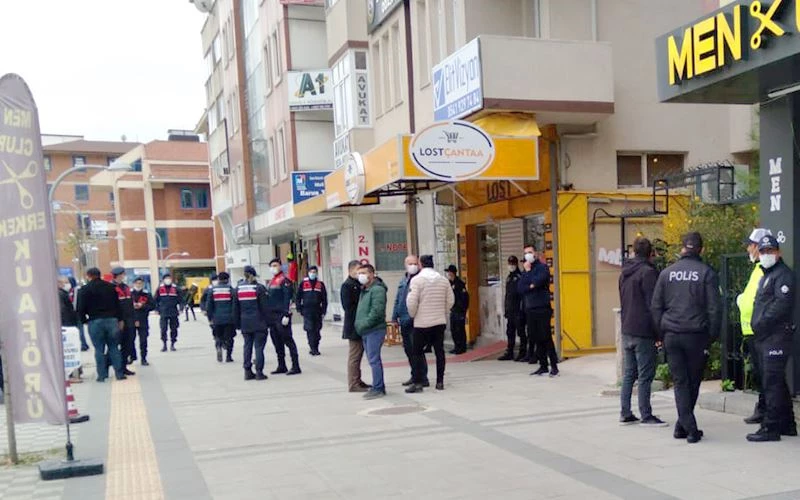 HDP ÇERKEZKÖY İLÇE BİNASINA SABAH SAATLERİNDE BASKIN