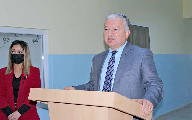  KAYMAKAM DURU KÜTÜPHANE AÇILIŞINA KATILDI