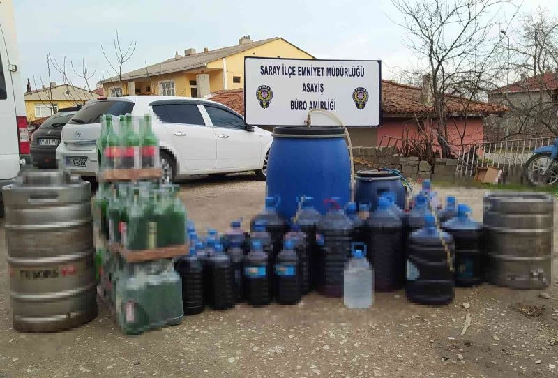 TEKİRDAĞ POLİSİNDEN KAÇAK İÇKİ OPERASYONU