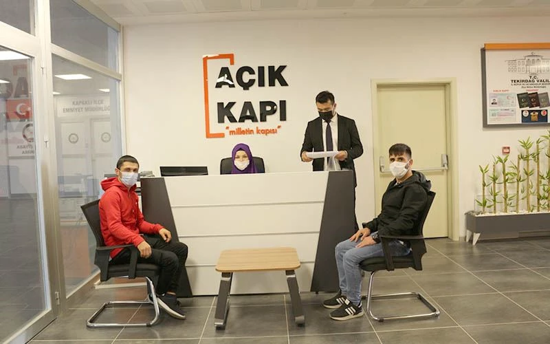 KAPAKLI’DA AÇIK KAPI BİRİMİ FAALİYETE GEÇTİ