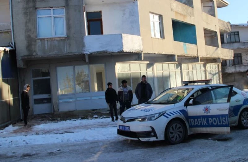 TÜRKMENİSTAN UYRUKLU ŞAHSIN ÖLÜMÜ EMNİYETİ HAREKETE GEÇİRDİ