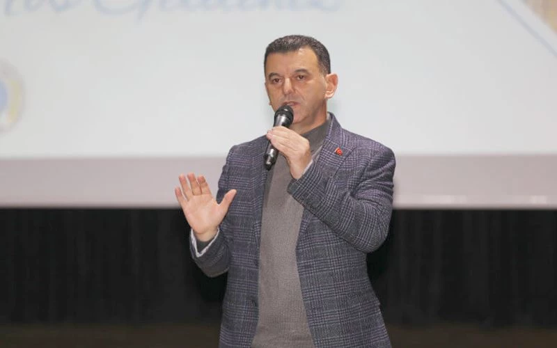 BAŞKAN MUSTAFA ÇETİN