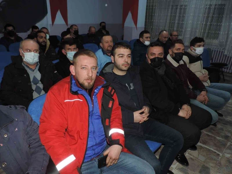 BALKANLAR BELGESELİ MALKARALI SEYİRCİLERLE BULUŞTU 