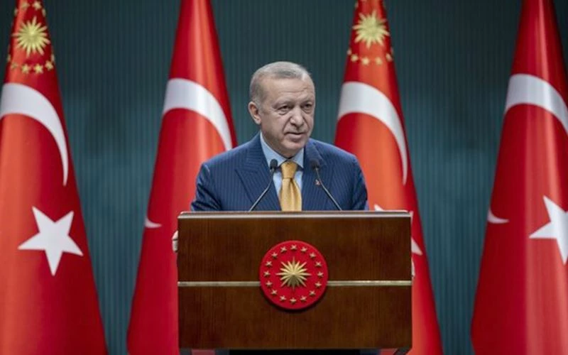 CUMHURBAŞKANI ERDOĞAN: MUHALEFET SOKAKLARA DÖKÜLECEKMİŞ, 15 TEMMUZ