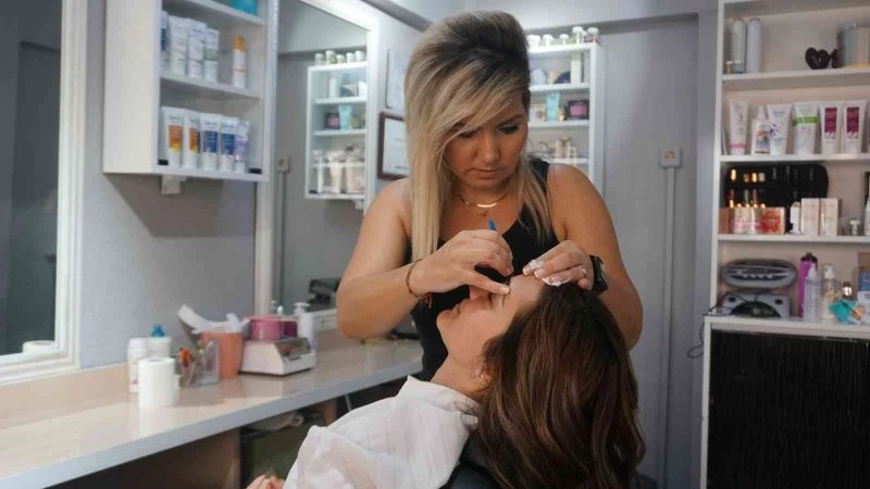 BERBER, KUAFÖR VE GÜZELLİK SALONLARINA GETİRİLEN UYGULAMA ERTELENDİ