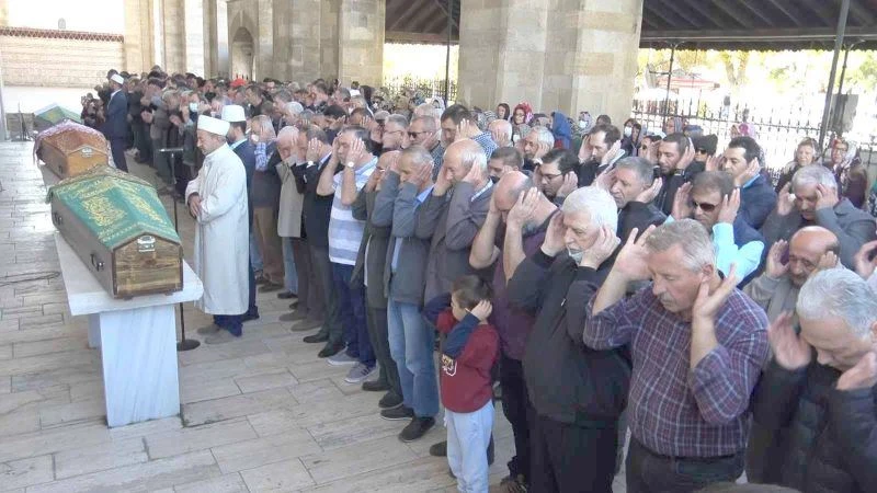  EDİRNE’NİN ’KIYMET TEYZESİ’ HAYATINI KAYBETTİ