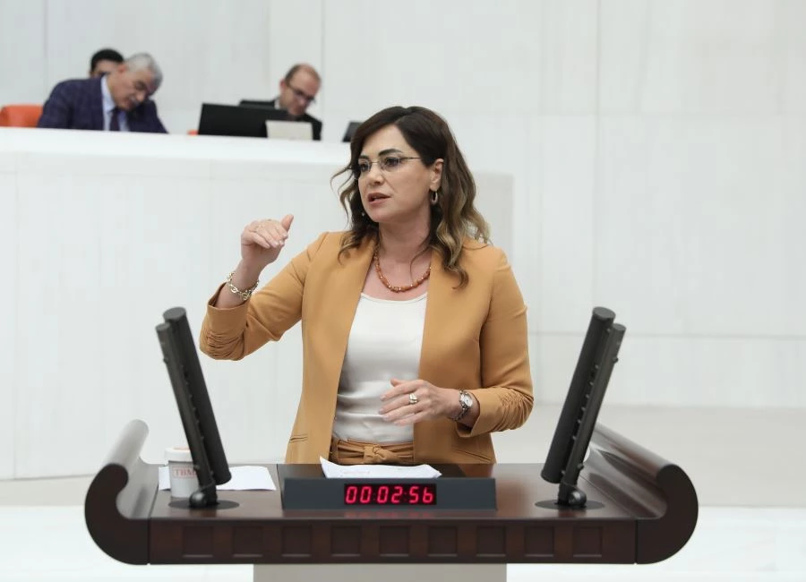 CHP TEKİRDAĞ MİLLETVEKİLİ CANDAN YÜCEER CUMHURİYET BAYRAMINI KUTLADI 