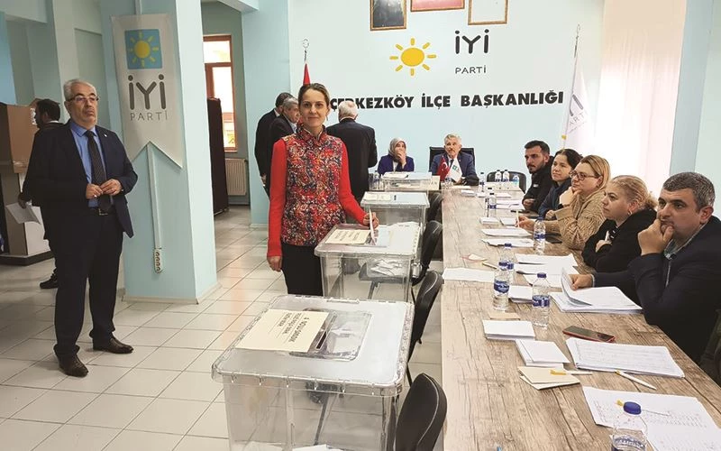 İYİ PARTİ ÇERKEZKÖY’DE DELEGE SEÇİMİNİ TAMAMLADI