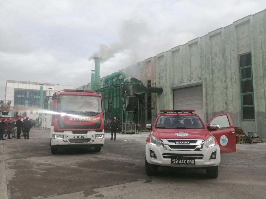 FABRİKADA YANGIN SONRASI PATLAMA 