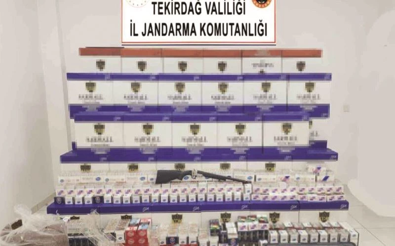 TEKİRDAĞ’DA MİLYONLARCA KAÇAK MAKARON ELE GEÇİRİLDİ