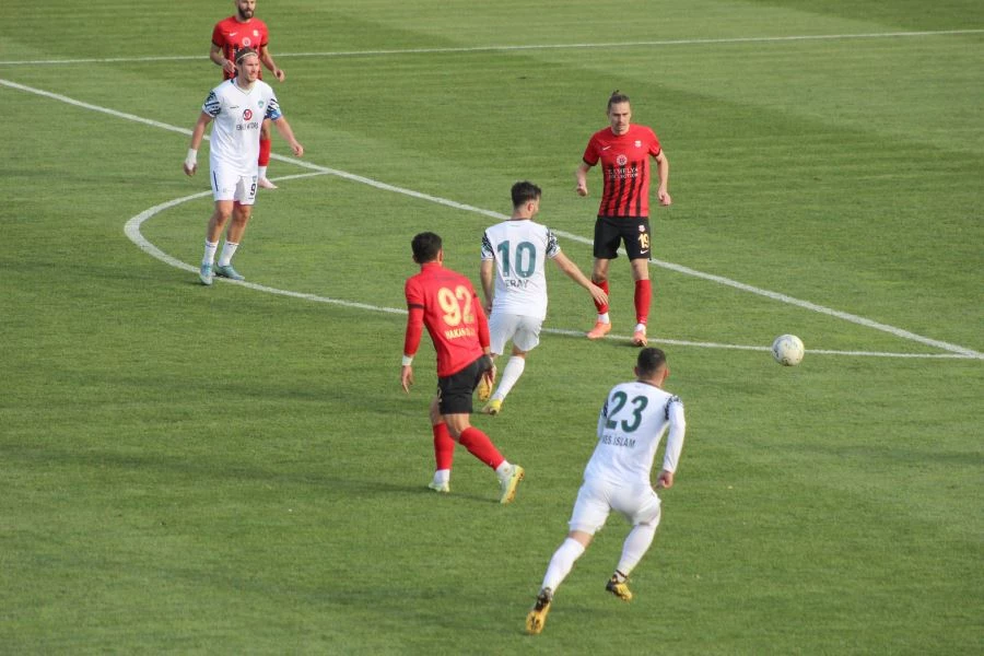 ÜMİT KARAN HÜSRANA UĞRADI