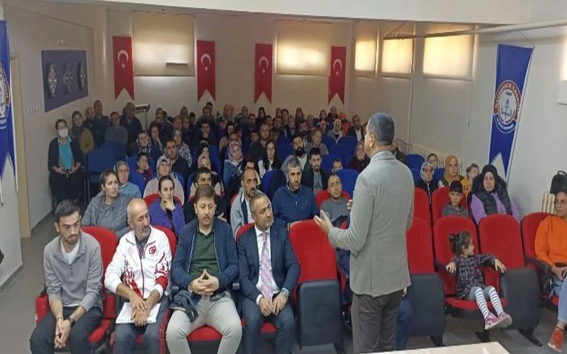 ERGENE’DEKİ YETENEKLİ GENÇLER SPORA YÖNLENDİRİLECEK