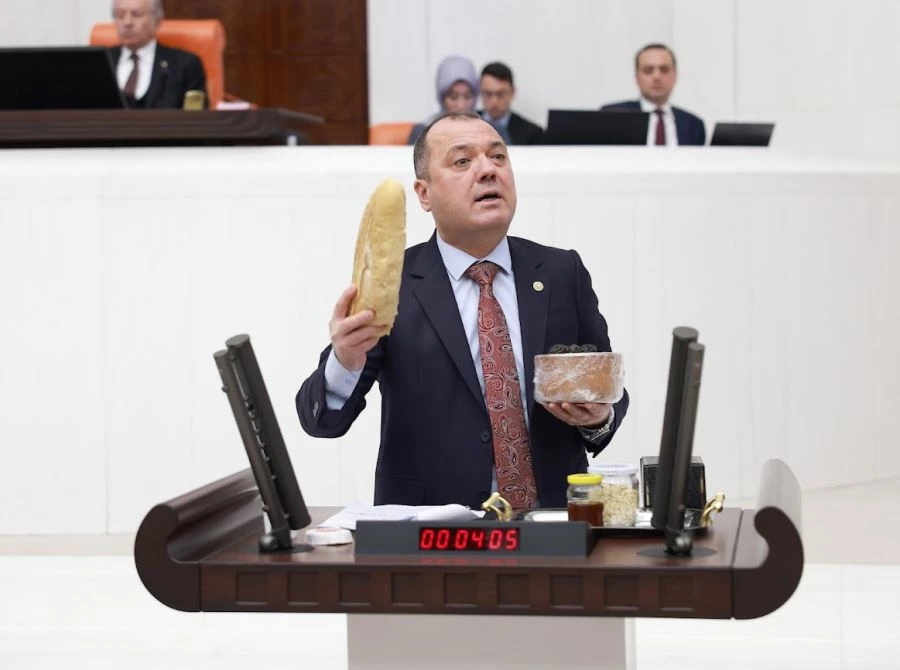 TBMM’DE BEYAZ ÇAY BİLMECESİ