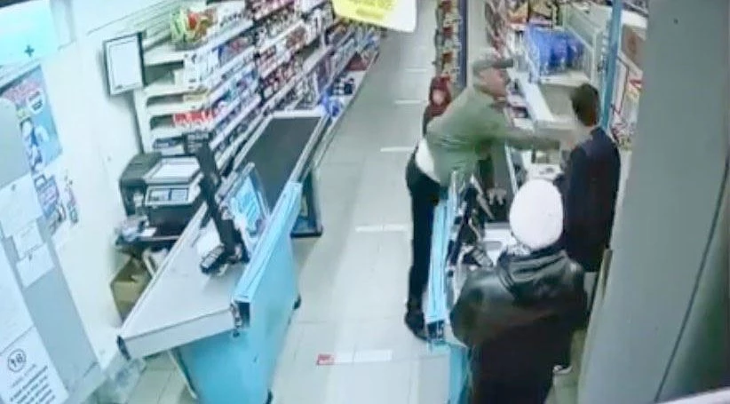 TEKİRDAĞ’DA MARKET ÇALIŞANINA TOKATLI SALDIRI