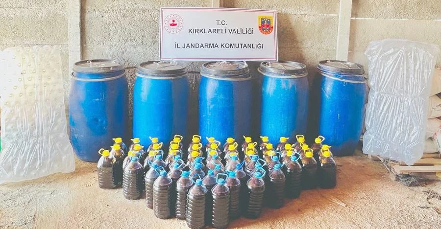 KIRKLARELİ’NDE YILBAŞI ÖNCESİ BİN 550 LİTRE SAHTE İÇKİ ELE GEÇİRİLDİ