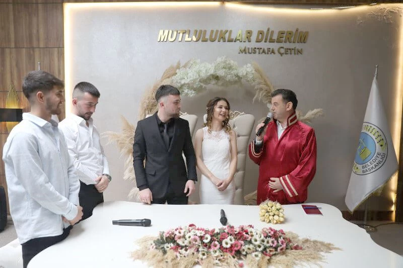 KAPAKLI BELEDİYESİ’NDE 2022 YILINDA 914 NİKAH AKDİ GERÇEKLEŞTİRİLDİ