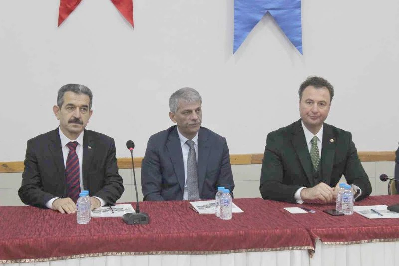 BAKAN YARDIMCISI ALPASLAN: 