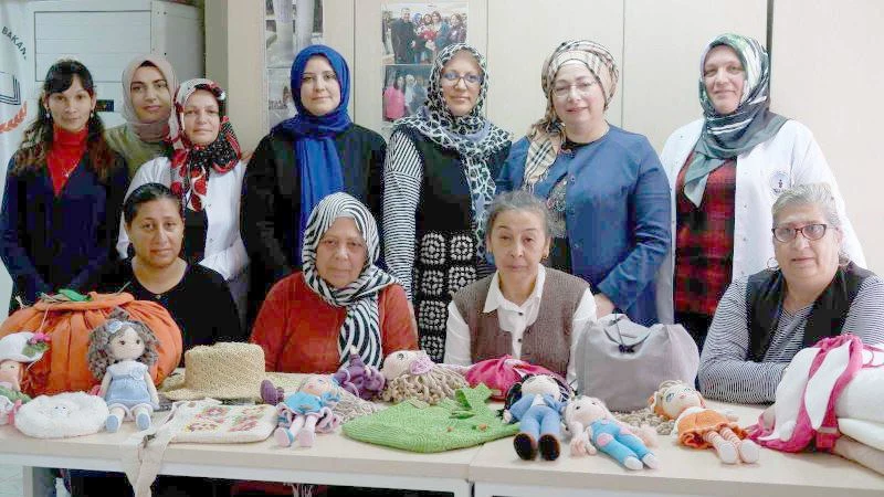 PANDEMİDE KOOPERATİF KURAN KADINLAR, DÜNYA PAZARINA AÇILIP İHRACATA BAŞLADI