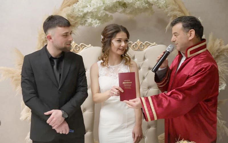 MUTLULUĞA 14 ŞUBAT SEVGİLİLER GÜNÜ’NDE ‘EVET’ DEDİLER