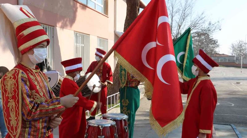 MİNİK MEHTERANLARIN EN BÜYÜK HAYALİ CUMHURBAŞKANLIĞI KÜLLİYESİ