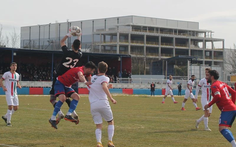 1911 ÇERKEZKÖYSPOR LÜLEBURGAZI ELİNDEN KAÇIRDI