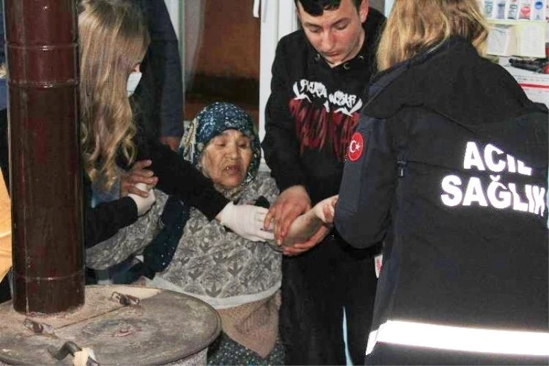 ALZAYMIR HASTASI KADIN İÇİN ZAMANLA YARIŞTILAR