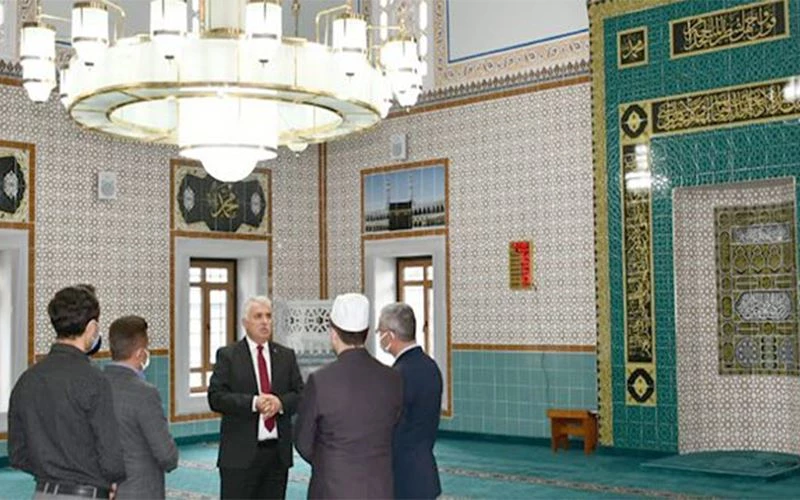 VALİ YILDIRIM MİRAÇ KANDİLİNİ KUTLADI