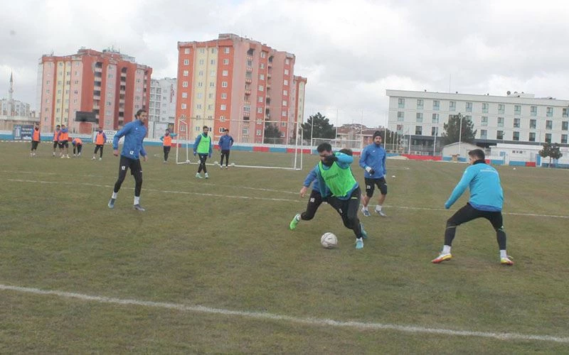 TEKNİK DİREKTÖR AYDIN: AFERİN, AFERİN, AFERİN…