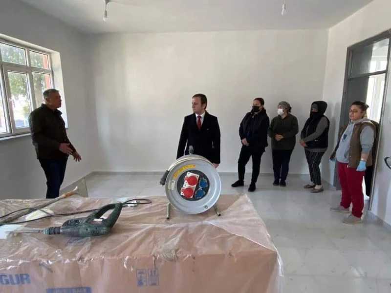 KÖYDE KADIN KOOPERATİFİ ÜRETİM MERKEZİ KURULDU