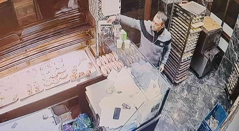 VİCDANSIZLIĞIN BÖYLESİ: SMA HASTASI MİNİK KIZIN KUMBARISINI BÖYLE ÇALDI 