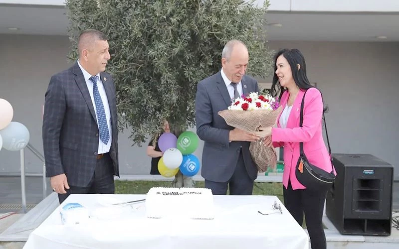 BAŞKAN ATA’YA ÜÇÜNCÜ YIL KUTLAMASI