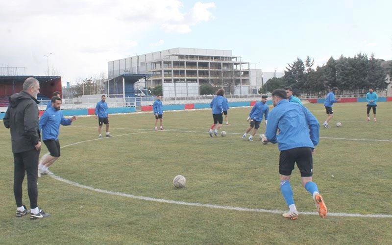 1911’DE SAKATLIKLAR CAN SIKIYOR…