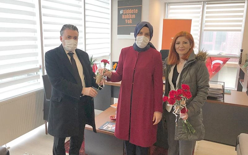 SÜLEYMANPAŞA BELEDİYESİ KADINLAR GÜNÜNÜ UNUTMADI