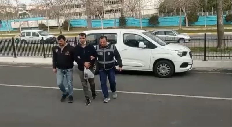 ÇALDIKLARI OTOMOBİLLE YAKALANDILAR