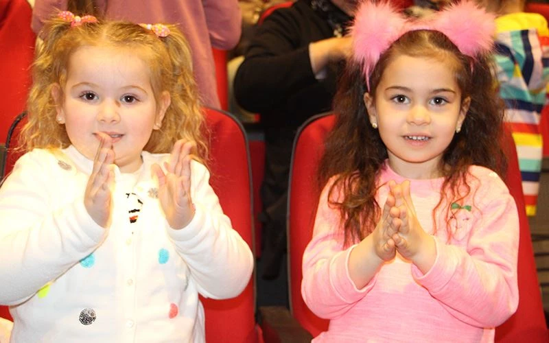 MİMO MARS’TA ÇOCUKLARLA BULUŞTU