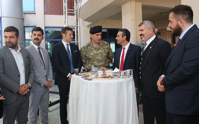 ÇERKEZKÖY’DE BAYRAMLAŞMANIN YERİ DEĞİŞTİ