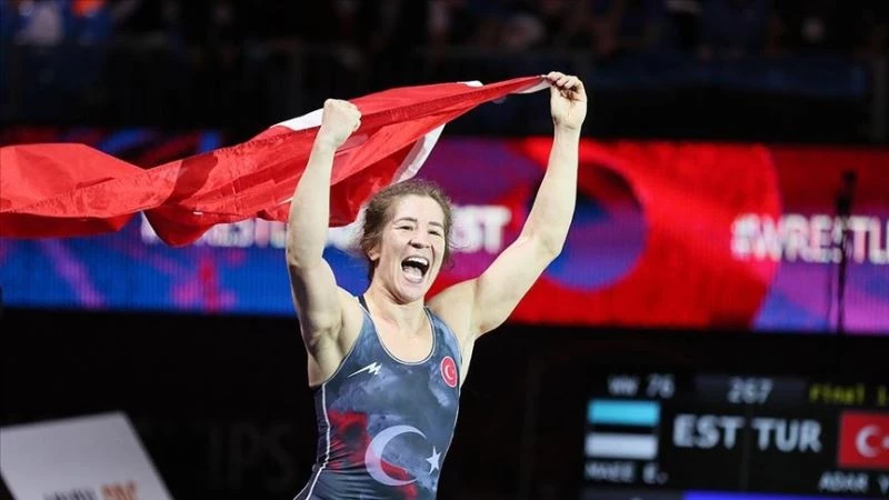 YASEMİN ADAR 5. DEFA AVRUPA ŞAMPİYONU OLDU