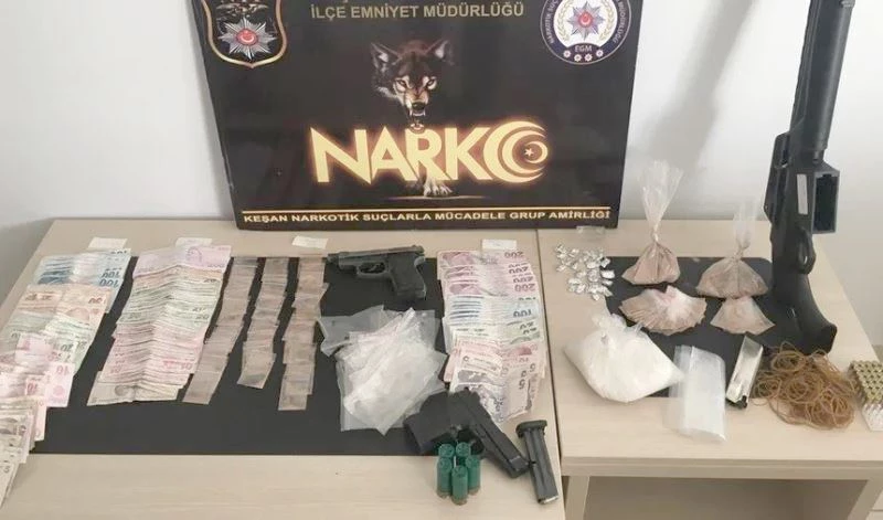 EŞ ZAMANLI UYUŞTURUCU OPERASYONU