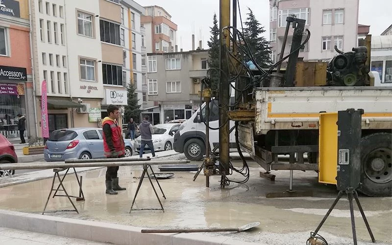 YENİ OTOPARK İÇİN ZEMİN ETÜDÜ YAPILDI