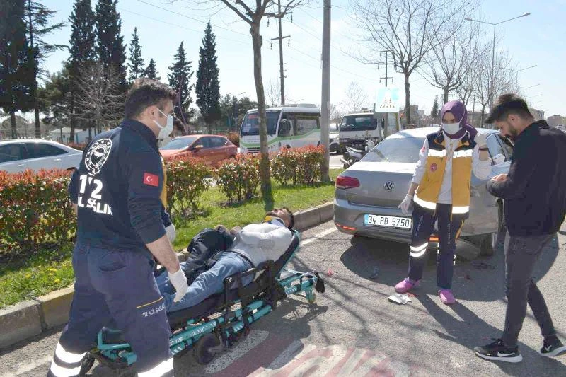 İŞE GEÇ KALMA ENDİŞESİ TALİHSİZ KAZAYLA SONUÇLANDI: 1 YARALI