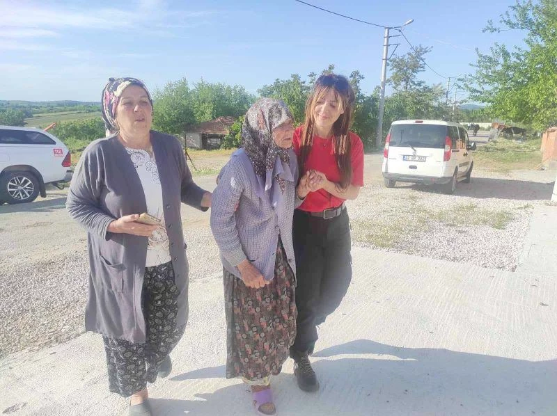 ALZHEİMER HASTASI 82 YAŞINDAKİ KADIN DERE KENARINDA BULUNDU