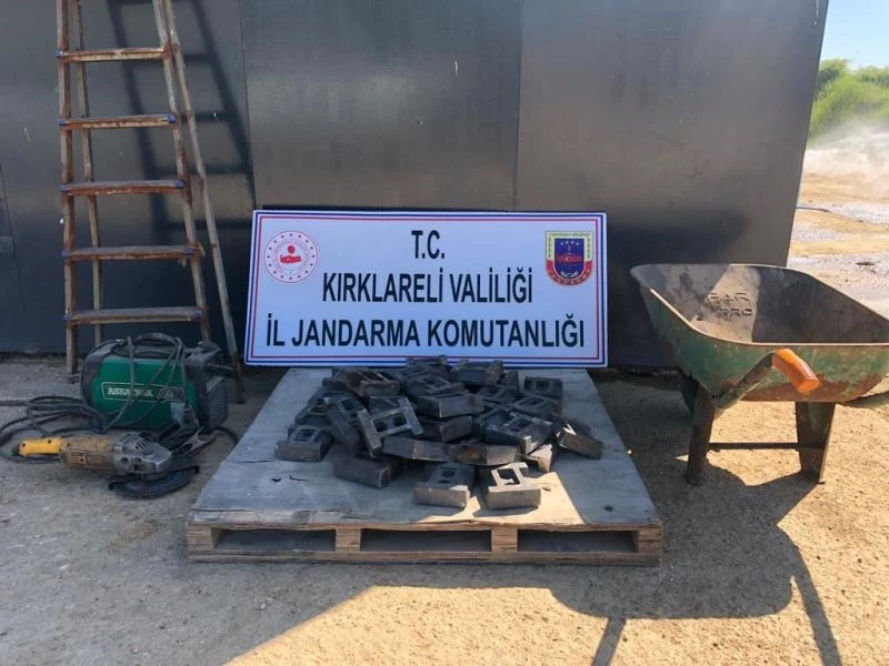 JANDARMA 520 SAATLİK GÖRÜNTÜLERİ İZLEYİP SUÇ MAKİNELERİNİ YAKALADI