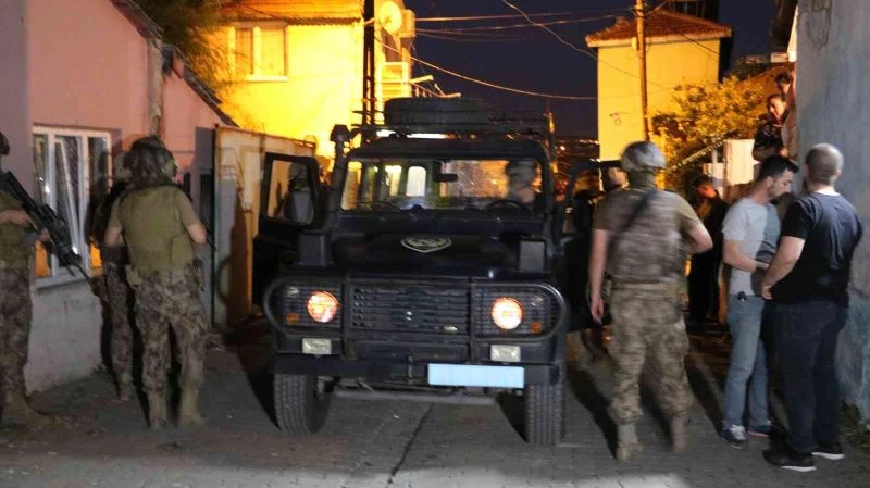 MAHALLE KAVGASINDA ORTALIK SAVAŞ ALANINA DÖNDÜ