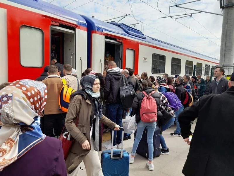 TREN YOLCULUĞUNA TALEPLER YÜZDE 200 ARTTI