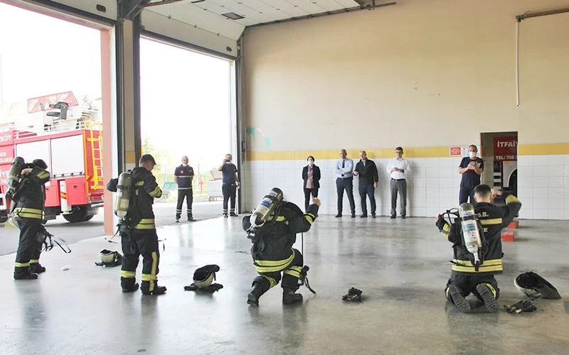 GELECEĞİN İTFAİYECİLERİNİN ZORLU EĞİTİM SÜRECİ…