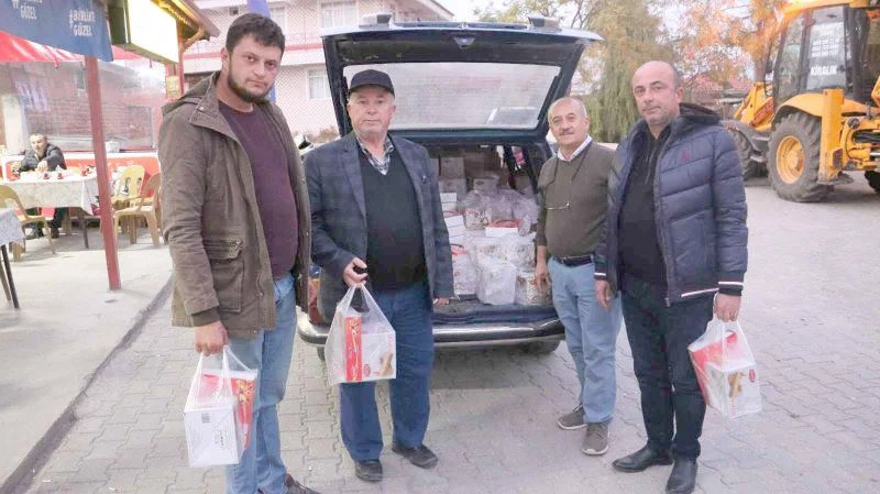 TRAKYA’DA 30 YILDIR KÖY KÖY DOLAŞARAK GOFRET SATIŞI YAPIYOR