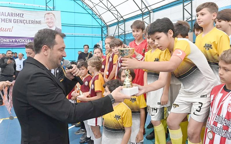 FESTİVAL KUPASI KAPANIŞ TÖRENİ İLE SONA ERDİ