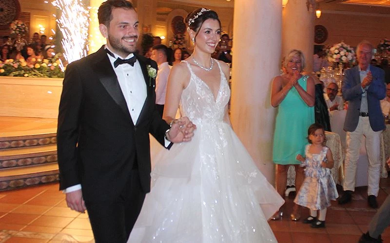 ÇETİN GROUP’UN VELİAHTI DÜNYA EVİNE GİRDİ