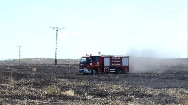 SİGARA İZMARİTİ 50 DÖNÜM BUĞDAYI 10 DAKİKADA KÜLE ÇEVİRDİ