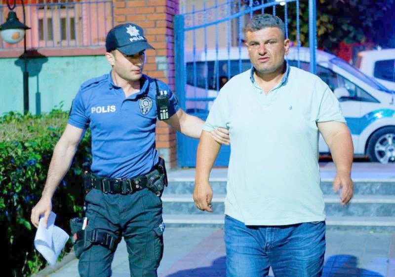 BENZİN DÖKÜP HEM ANNESİNİ HEM DE EVİ YAKAN ŞAHIS YAKALANDI